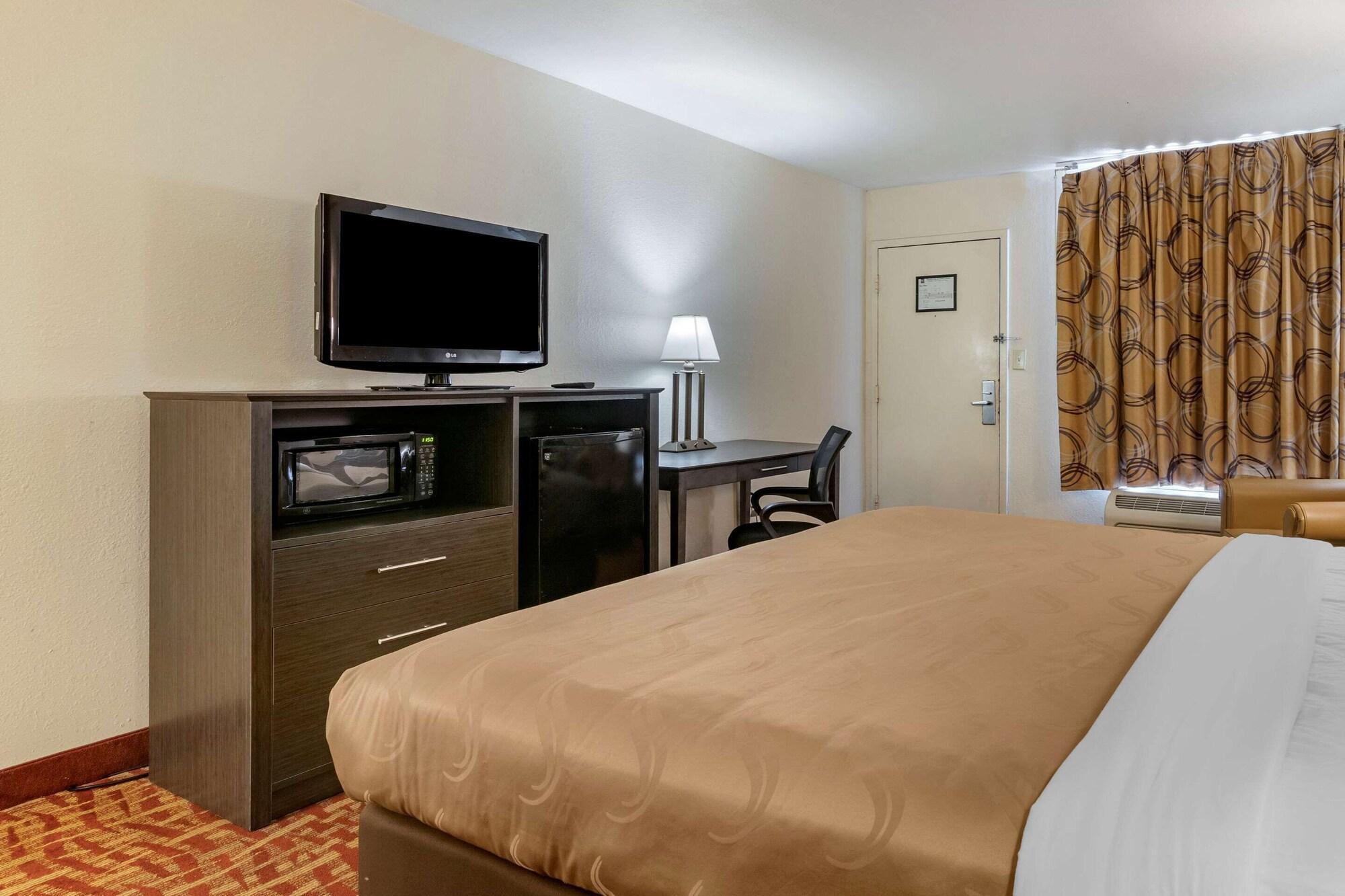Quality Inn At Town Center Beaufort Kültér fotó