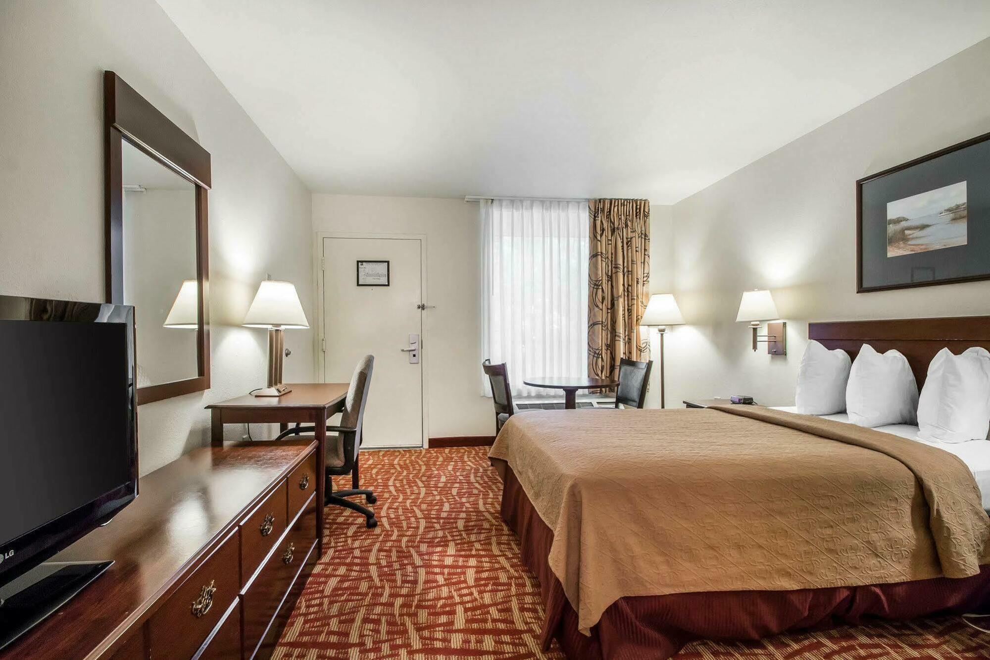 Quality Inn At Town Center Beaufort Kültér fotó