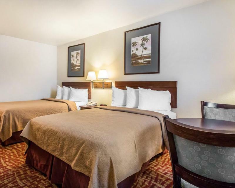 Quality Inn At Town Center Beaufort Kültér fotó